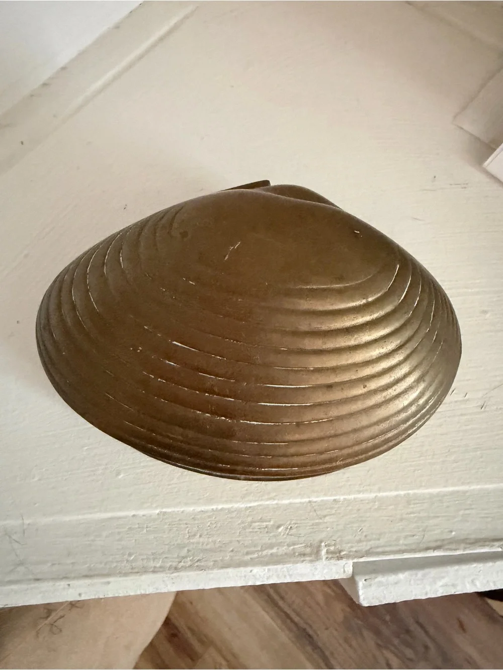 Vintage Brass-Decorative Clam Lidded Trinket Box - Gold Finish